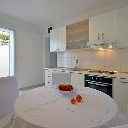 Dinka Milicic Apartment *